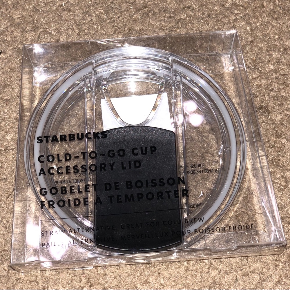 Starbucks Cold to-go cup accessory lid